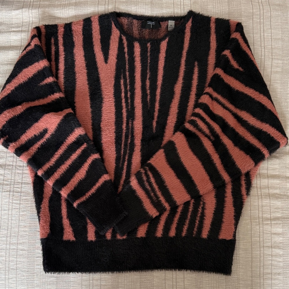Tahari Black and Salmon Patterned Sweater